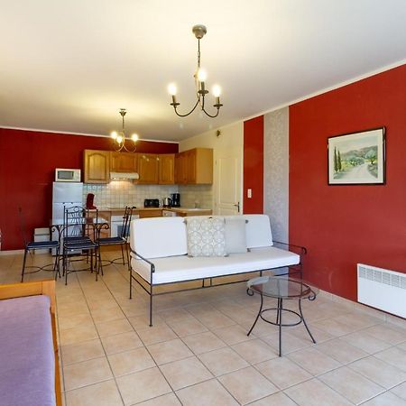 La Sarlaterra - Appt Avec Piscine Partagee Apartment Exterior photo